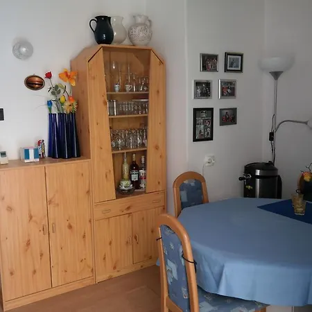 Nyaraló Fritz *
